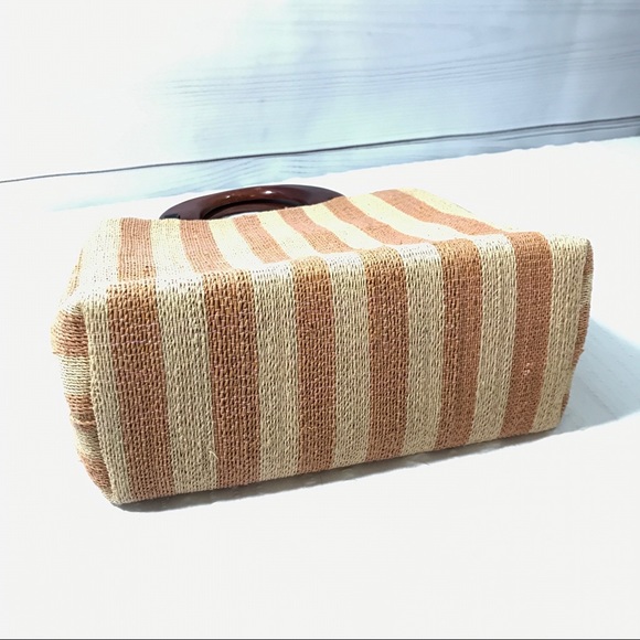 Beige Cream Striped Woven Paper Puka Shell Wood Handle Spring Summer Bea… - Picture 9 of 10